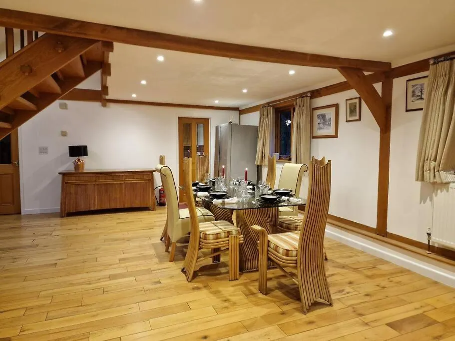 The Barn New Forest Free Paddle Boarding & Free Zip Wire. Ringwood United Kingdom