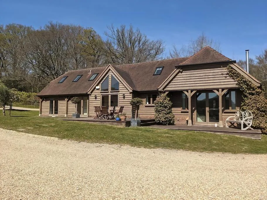 The Barn New Forest Free Paddle Boarding & Free Zip Wire. Ringwood